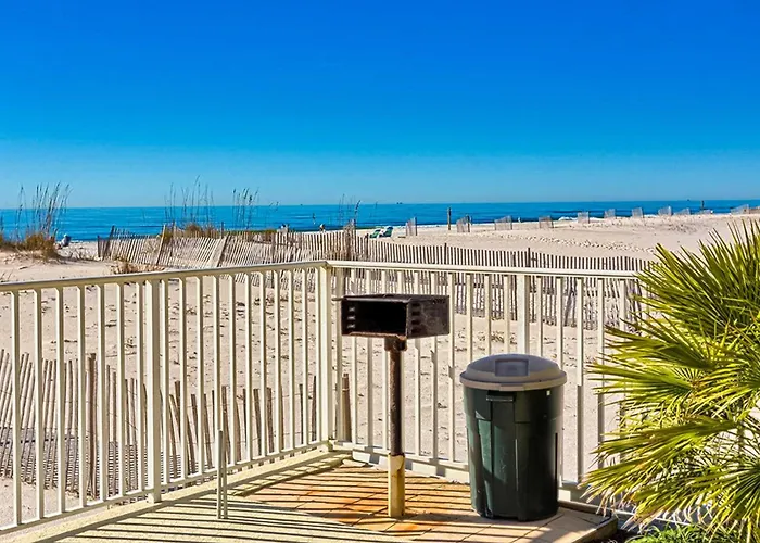 Beachfront With Shared Pool Outdoor Shower And Access